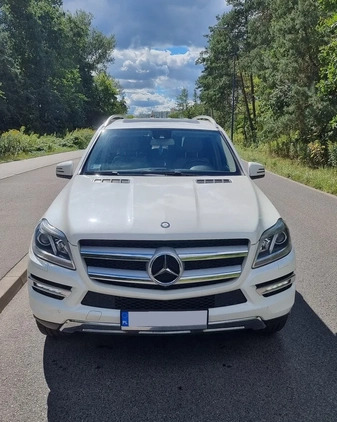 Mercedes-Benz GL cena 145900 przebieg: 99993, rok produkcji 2015 z Goleniów małe 352